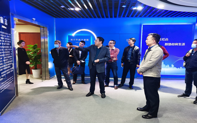 要闻 | 广州白云区考察团莅临北京bbin宝盈集团考察研讨